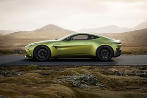Aston-martin Vantage thumbnail 5