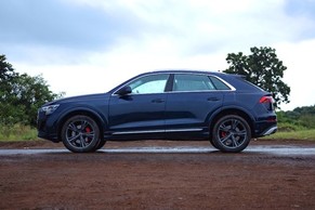 Audi Q8 thumbnail 6