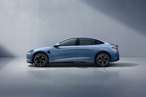 BYD Seal thumbnail 6