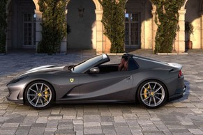 Ferrari 812 thumbnail 5