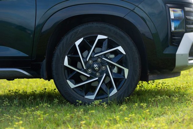 Hyundai Alcazar thumbnail 3