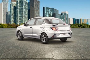 Hyundai Aura thumbnail 6