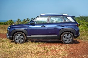 Hyundai Venue thumbnail 6