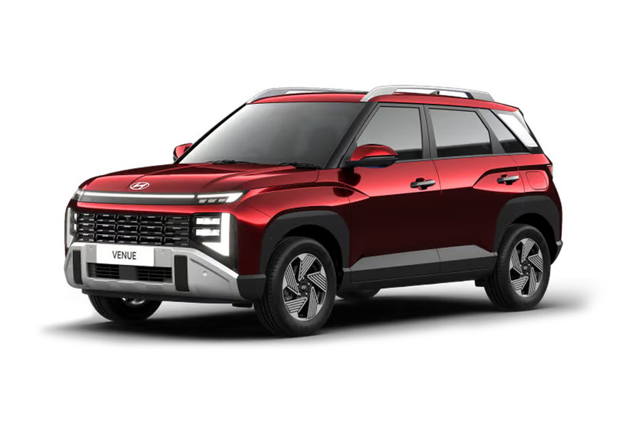 Hyundai Venue in Dragon Red