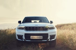 Jeep Grand Cherokee thumbnail 5