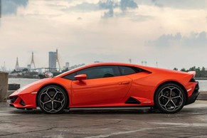 Lamborghini Huracan EVO thumbnail 5