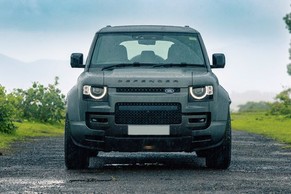 Land-rover Defender thumbnail 5
