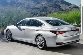Lexus ES thumbnail 4