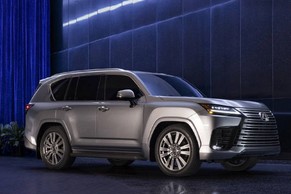 Lexus LX thumbnail 6