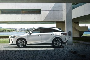 Lexus RX thumbnail 6