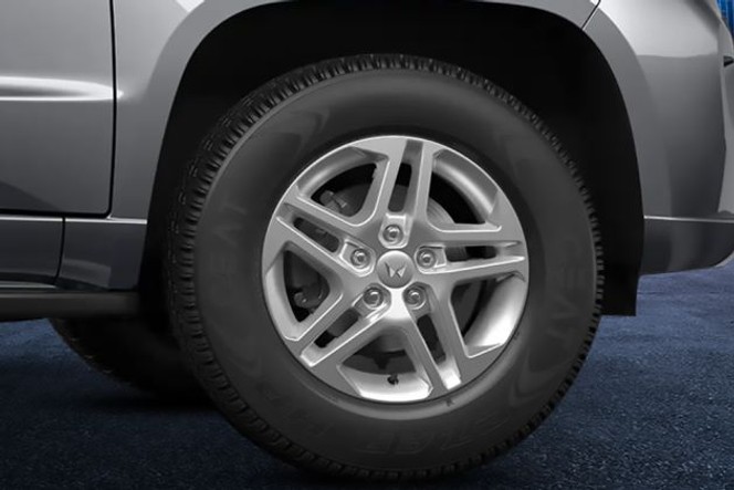 Mahindra Bolero Neo Plus thumbnail 3