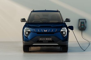 Mahindra XUV 3XO EV thumbnail 5