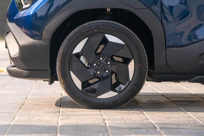 Maruti e Vitara thumbnail 3