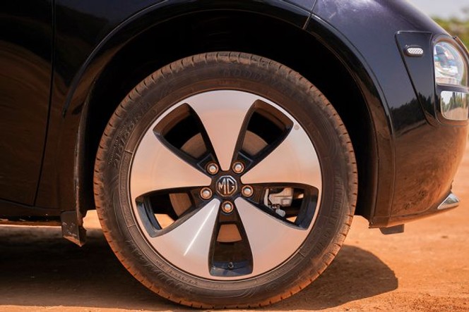 MG Windsor EV thumbnail 3