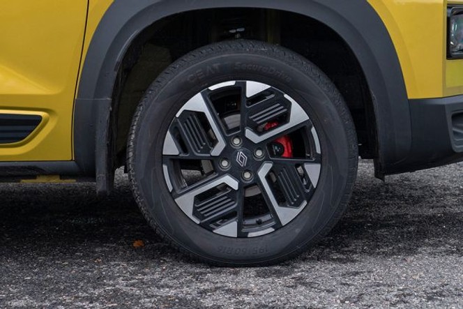 Renault Kiger thumbnail 3