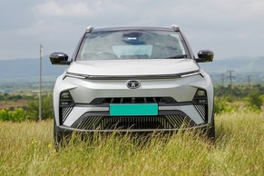 Tata Nexon EV thumbnail 4